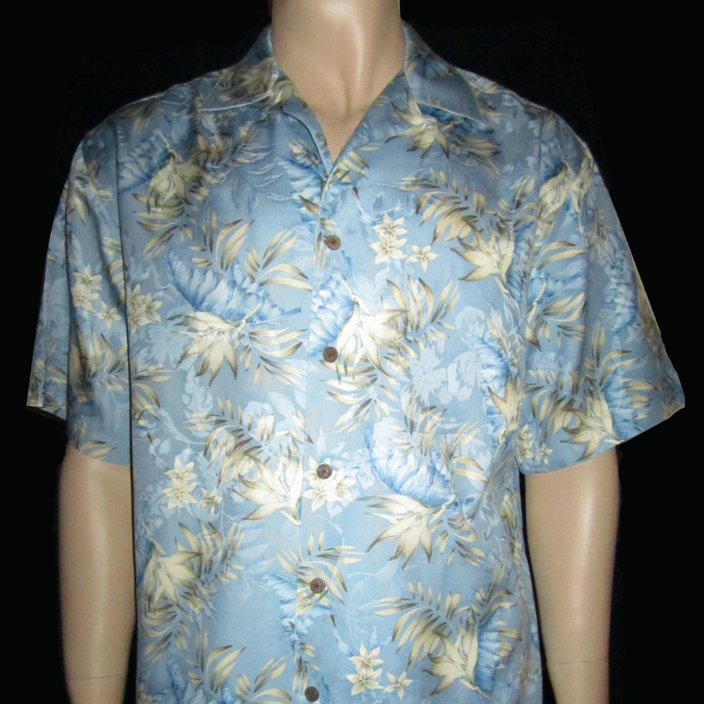 Jos. A. Bank Men's 100% Silk Light Blue Print Hawaiian Shirt Large NEW